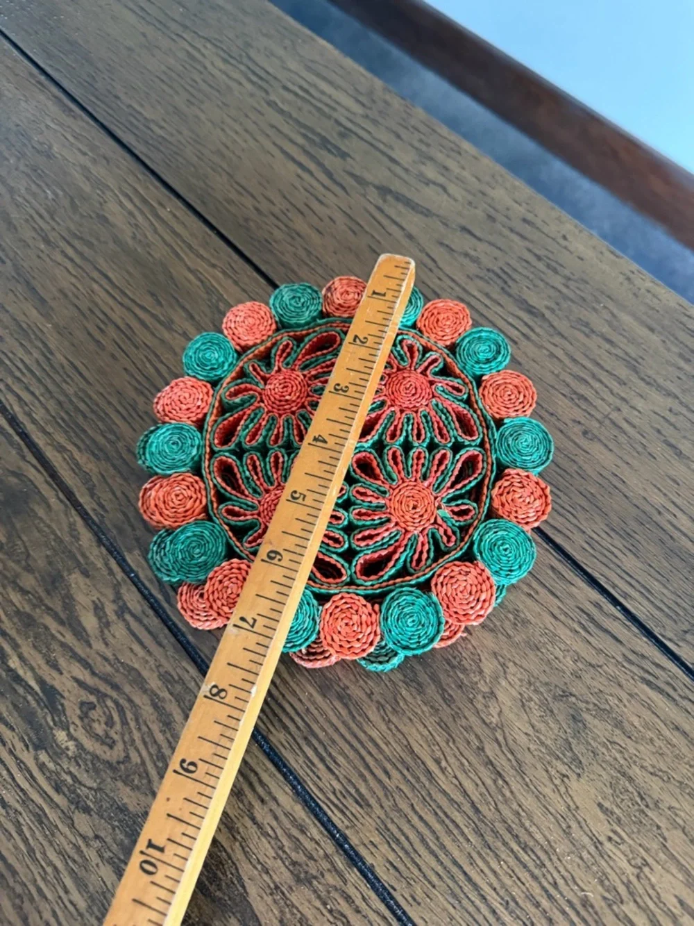 Vintage Woven Raffia Hot Pad Pot Holder Trivet Flower Set Of 2